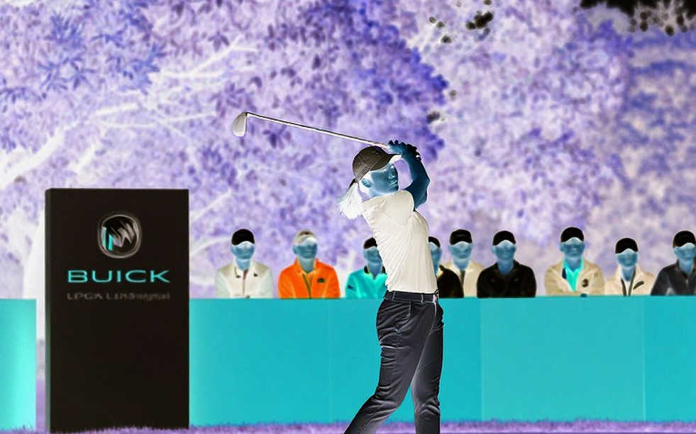 Ô trống trong bảng dữ liệu golf và cái giá của việc lấp nó bằng niềm tin